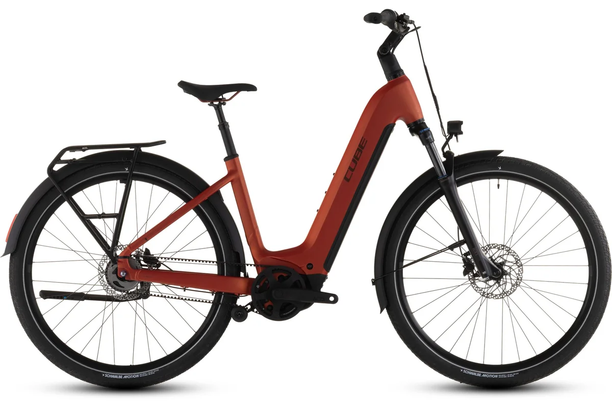 Cube Touring Hybrid Comfort SLX 800 – 800 Wh – 28 Zoll – Tiefeinsteiger – 2026